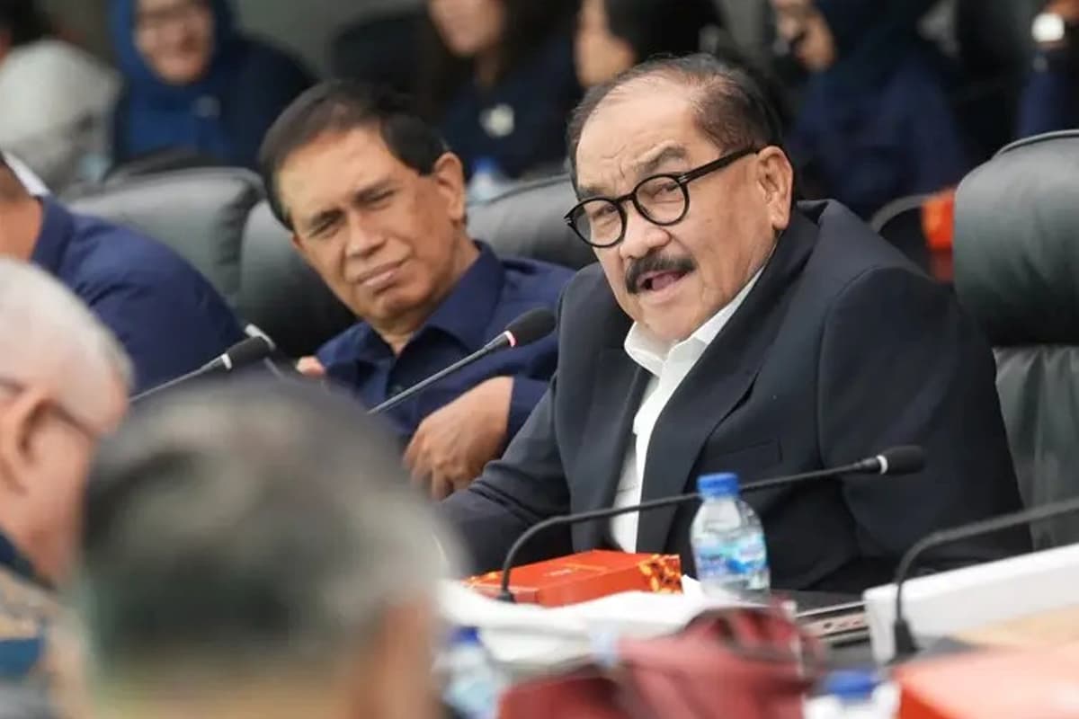 Gunung Marapi Erupsi, Anggota DPR RI M Shadiq Pasadigoe Imbau Warga Waspada